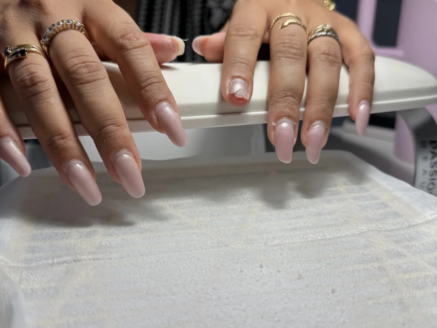 Adriana, nails e makeup a Bassano del Grappa